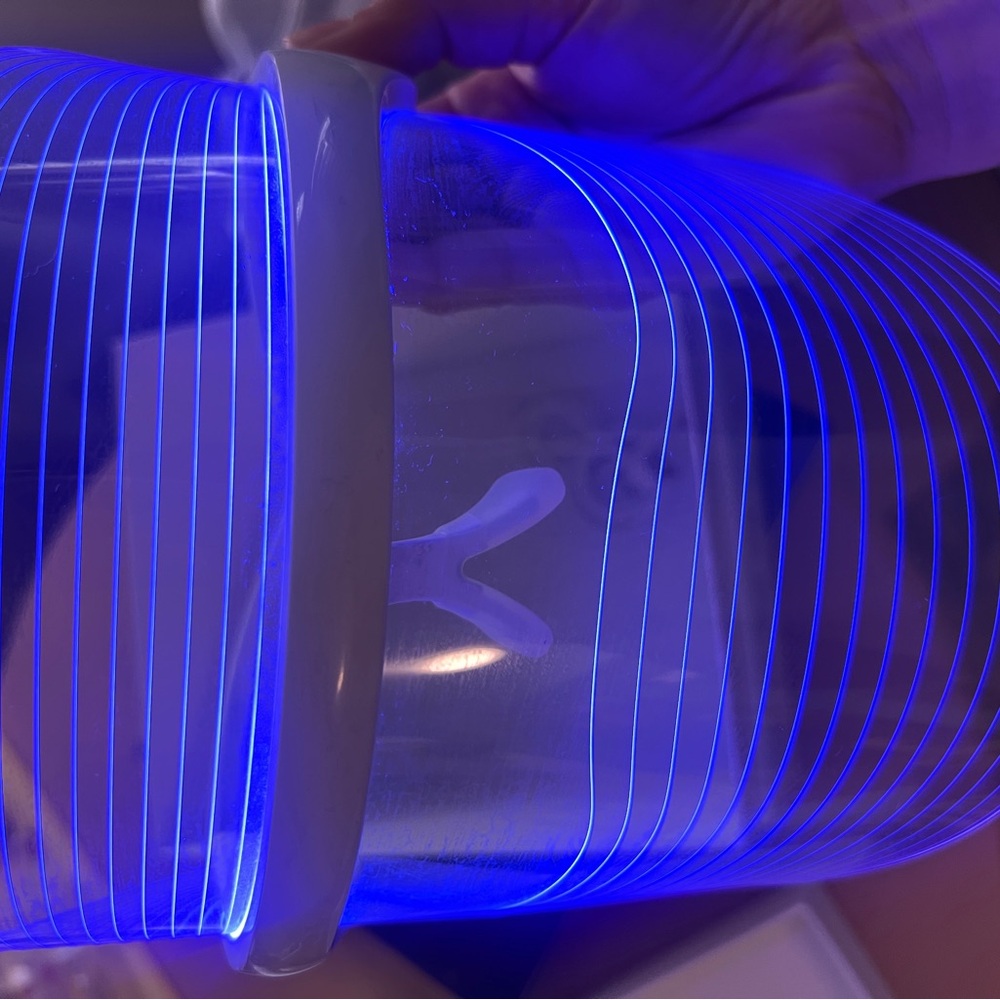 7 Color LED Light Therapy Mask - Picture 4 of 4